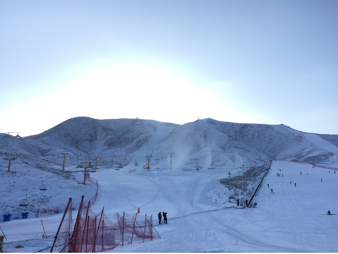 新疆滑雪旅游阿勒泰将军山滑雪场含接送